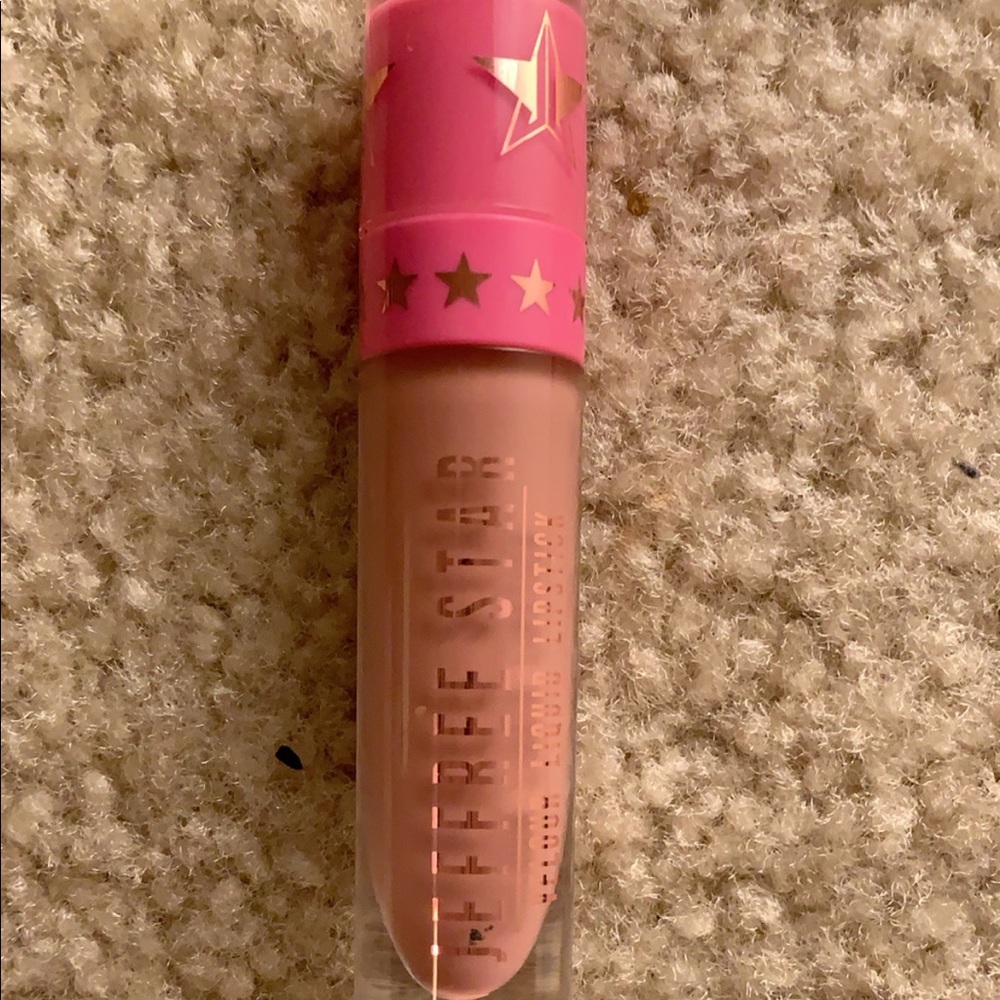 JEFREE STAR MANNEQUIN LIQUID LIPSTICK